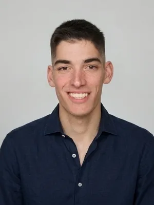Retrato de Alejandro Calleja, director musical de la agrupación.